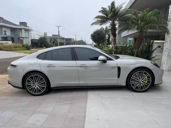 PORSCHE PANAMERA 2.9 V6 E-HYBRID 4S PDK PORSCHE PANAMERA 2.9 V6 E-HYBRID 4S PDK